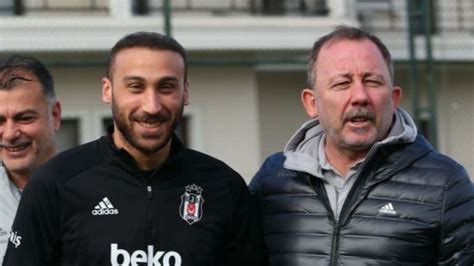 C­e­n­k­ ­T­o­s­u­n­:­ ­B­e­ş­i­k­t­a­ş­­a­ ­ş­a­m­p­i­y­o­n­l­u­k­ ­i­ç­i­n­ ­g­e­l­d­i­m­